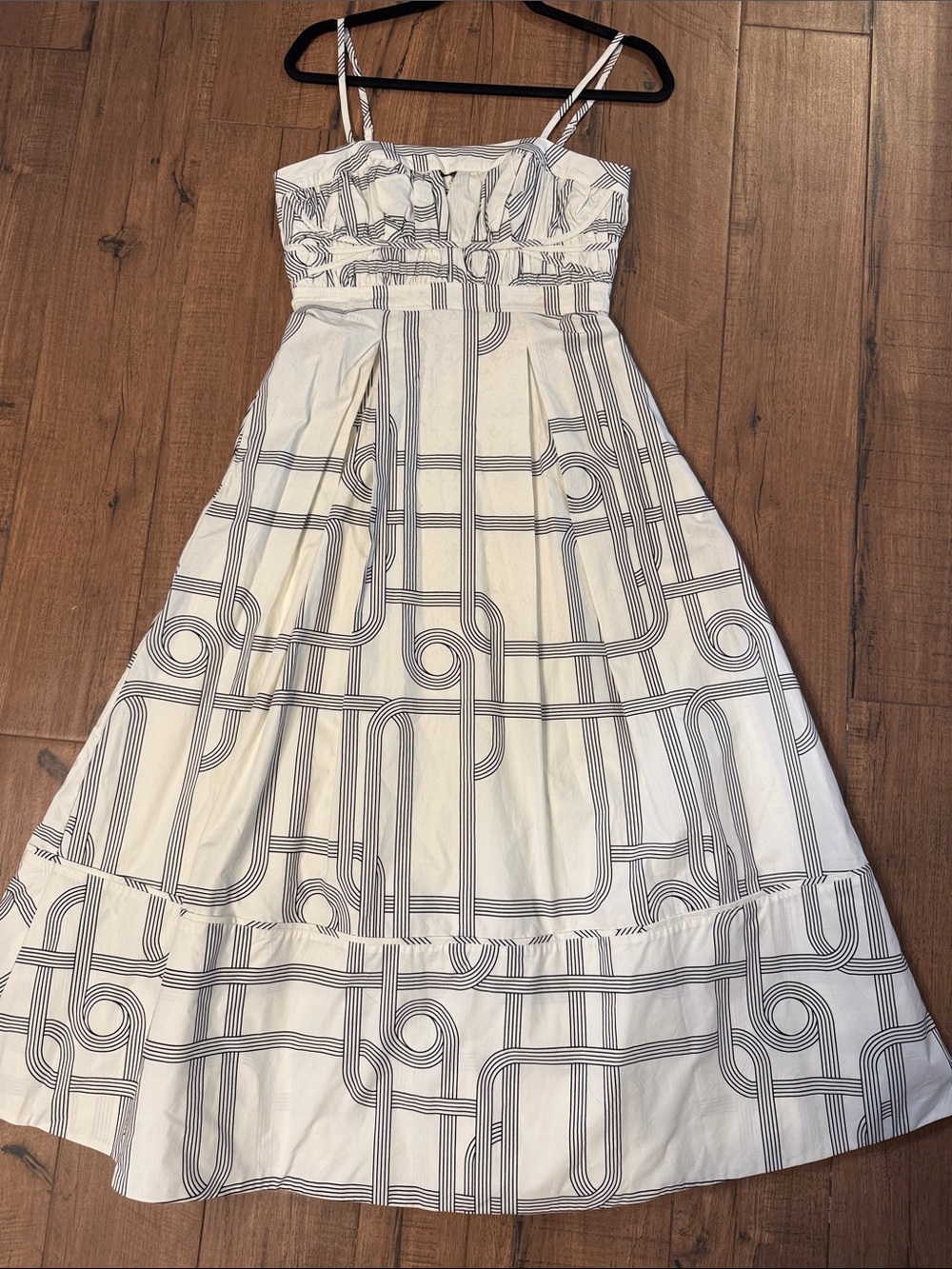NWT Le ALX White Midi Sundress with Gray Geometric Print and Spaghetti Straps XS